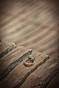 dark love marriage rings